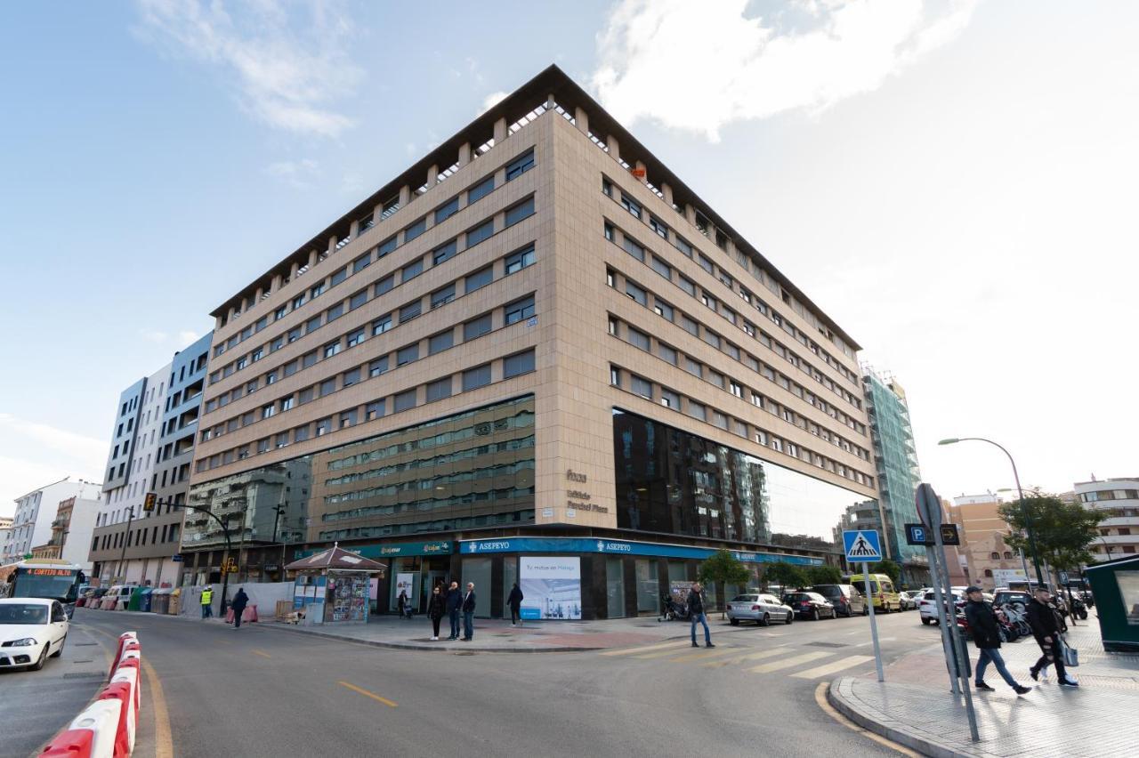 Malaga Centro Maria Zambrano Lägenhet Exteriör bild